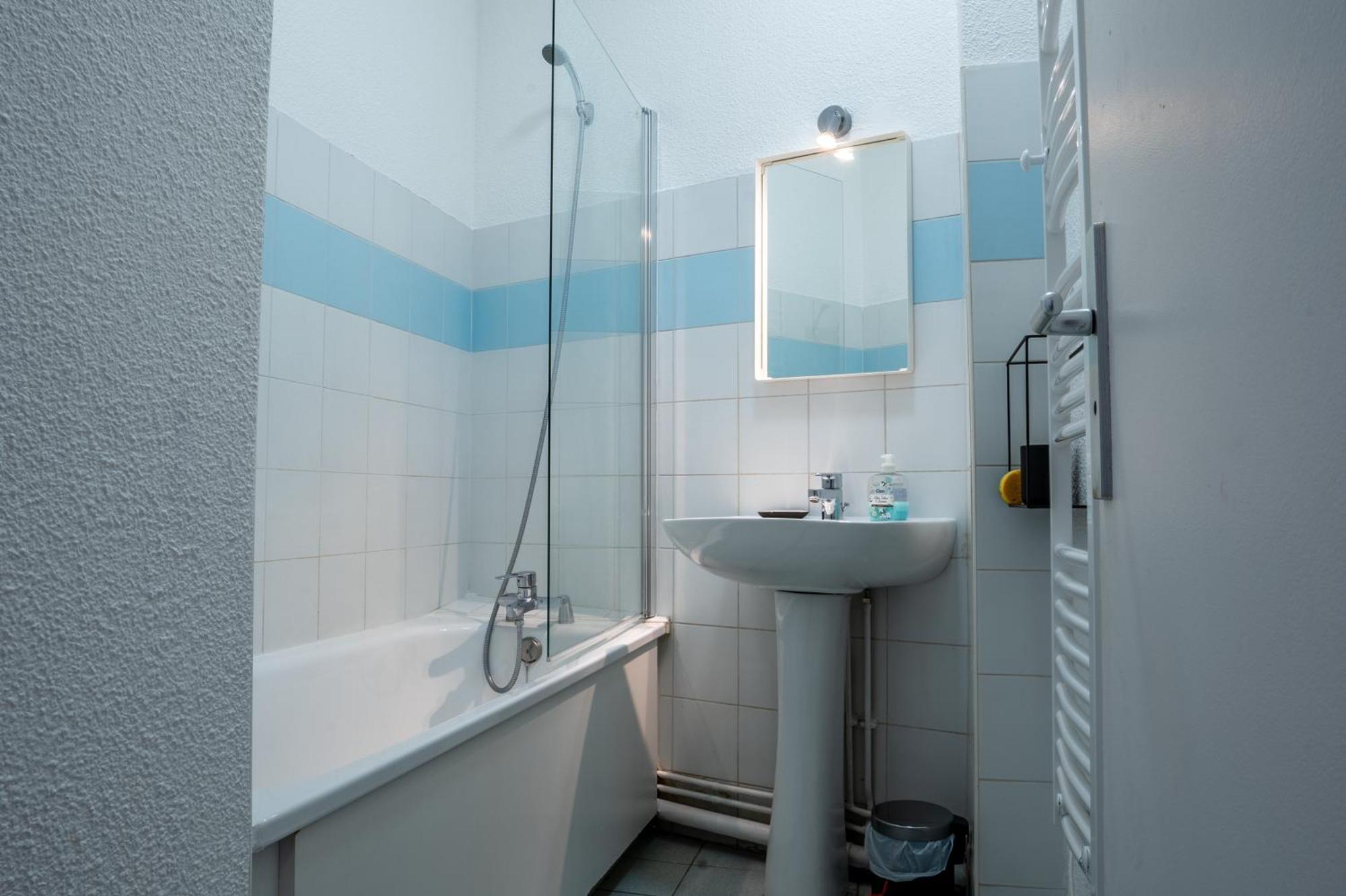 לורדה Residence Serenity - Hyper Centre - Bagagerie חדר תמונה